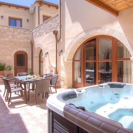 Askoutsi Manor, A Natural Tranquil Retreat, By Thinkvilla Agios Ioannis  Exteriér fotografie