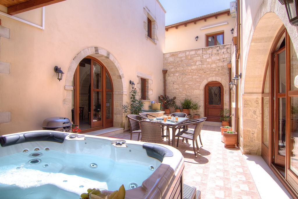 Askoutsi Manor, A Natural Tranquil Retreat, By Thinkvilla Agios Ioannis  Exteriér fotografie